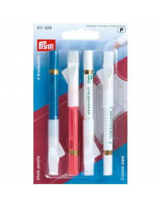 Crayons craie et pinceau, assortis par couleurs