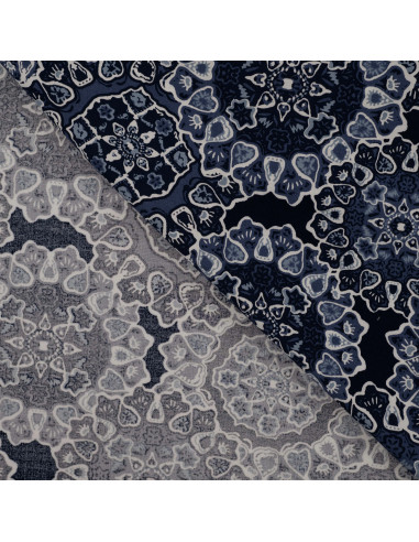 Viscose imprimée, arabesques bleues