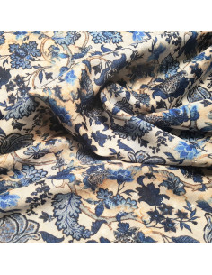 Viscose piquée, fleurs bleues 2