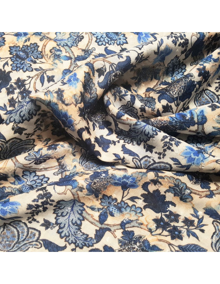 Viscose piquée, fleurs bleues