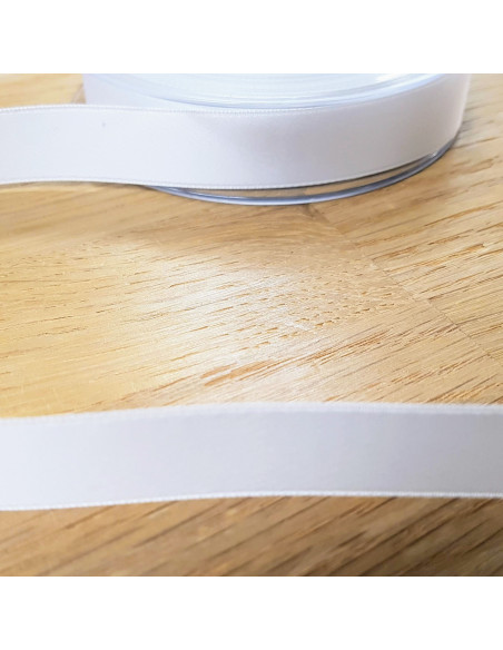 Ruban satin, 16mm, blanc