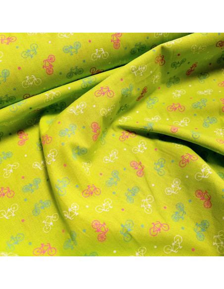 Tissu, Popeline de Coton Motif Vélos, Vert Pomme, Laize 150 cm, 100% Coton 100g/m²