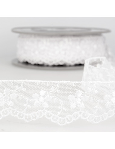 Broderie sur tulle, 35mm, blanc