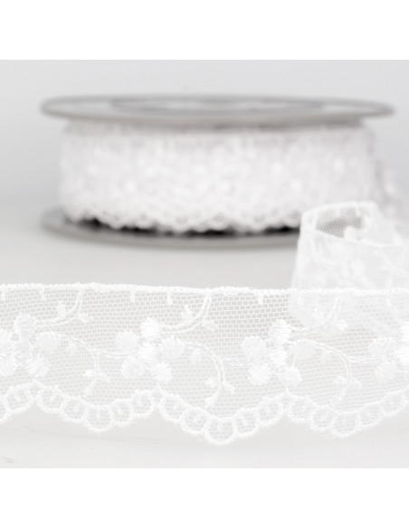 Broderie sur tulle, 35mm, blanc