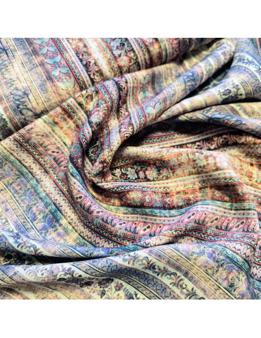 Tissu, Viscose Imprimée Motifs Graphiques Alignés, Laize 145 cm, 100% Viscose 156g/m²