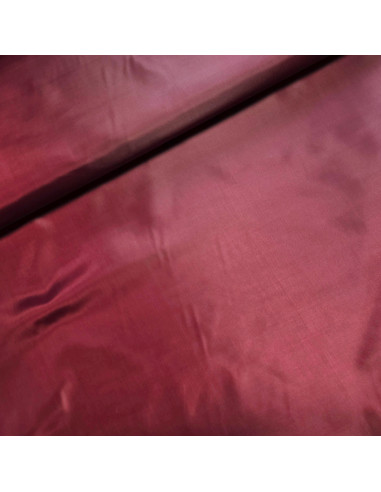 Tissu, Doublure Toscane, Rouge Bordeaux, Laize 150 cm, 100% Polyester
