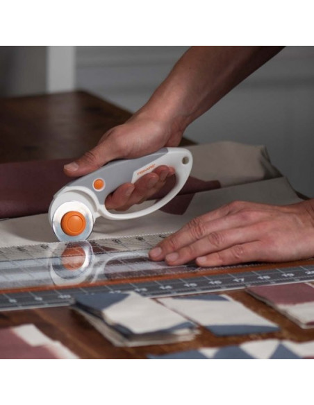 Cutter rotatif avec poignée, 45 mm