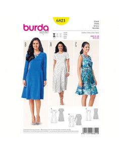 Patron Burda 6821 Robe