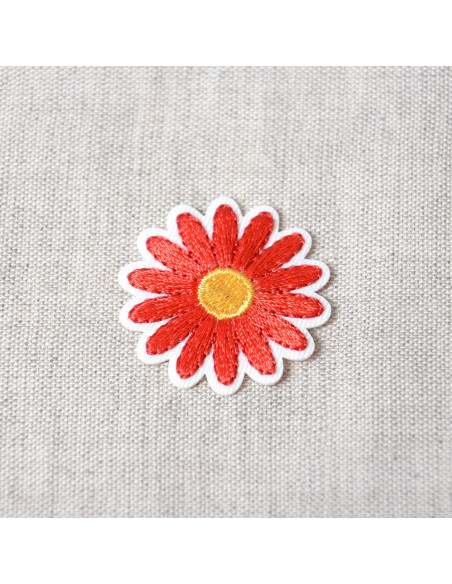 Ecusson thermocollant, marguerite, rouge