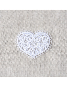 Ecusson thermocollant, dentelle blanche, coeur