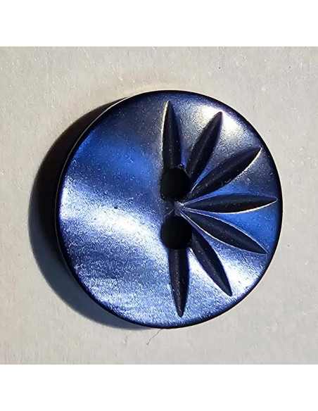Bouton 2 trous, 11mm, demi pétales, bleu marine
