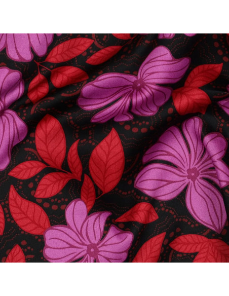 Tissu, Satin de Coton Imprimé, Fleurs Mauves et Rouges sur Fond Noir, Laize 148 cm, 100% Coton 115g/m²