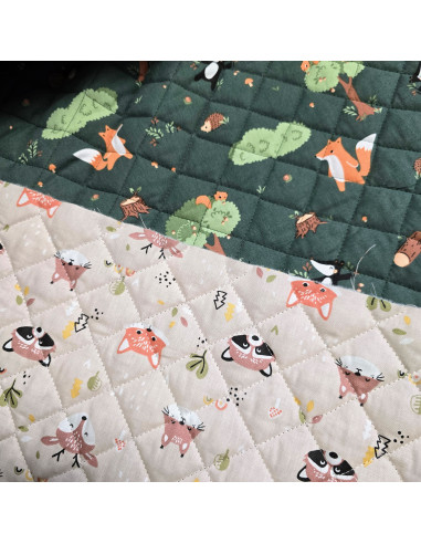 Tissu, Matelassé Réversible Motif Renards, Beige & Vert Sapin, Laize 150 cm, 100% Coton Oeko-Tex