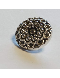Bouton polyester à pied ,19mm, rond, fleur 2