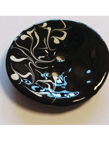 Bouton polyester 2 trous, 30 mm, noir et blanc