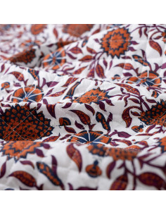 Matelassé fleurs, cognac 2