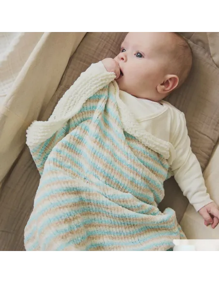 Catalogue Katia Layette 118, 29 modèles, Automne/Hiver