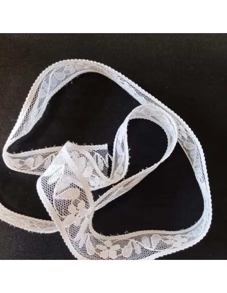 Ruban dentelle blanc