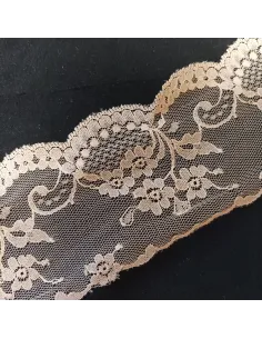Ruban dentelle chair 2