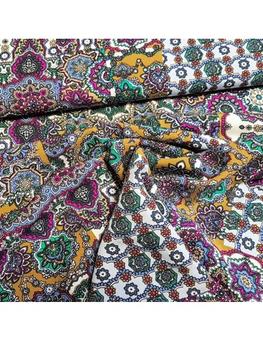 Tissu, Viscose Imprimée Mandalas, Vert et Violet, Laize 150 cm, 100% Viscose 120g/m²