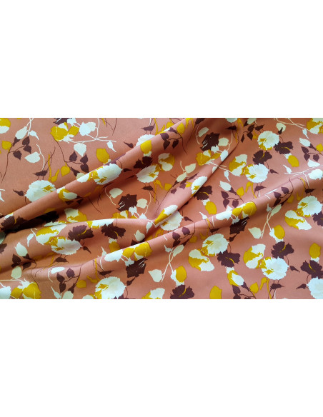 Microfibre légère fleurie