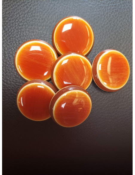 Bouton orange