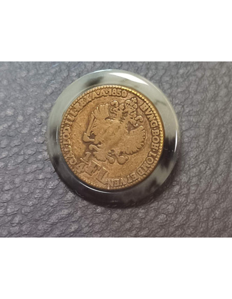 Bouton bronze