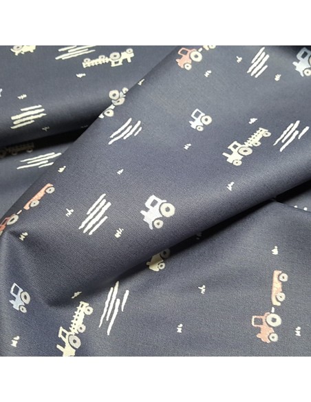 Tissu, Popeline de Coton Imprimée Camions, Bleu Jeans, Laize 150 cm, 100% Coton