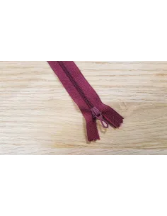 Fermeture à glissière Prym Z51 pourpre 10 cm | Zephyr Tissus 2