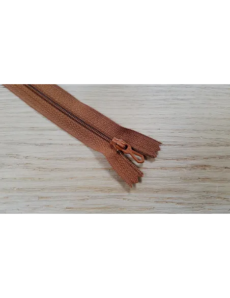 Fermeture Z51 spiralée 4 mm marron, Prym | Zephyr Tissus