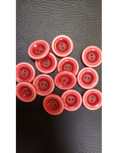 Bouton rouge et rose