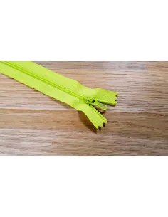 Fermeture Z51 Prym vert pomme 10 cm | Zephyr Tissus 2