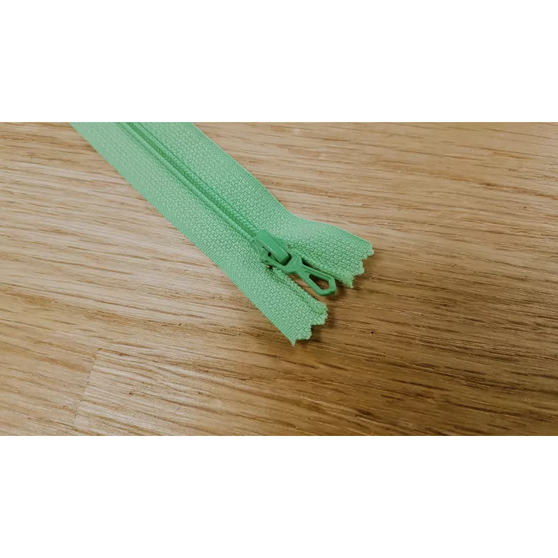 Fermeture Eclair Z51, Nylon, vert nil, 10cm