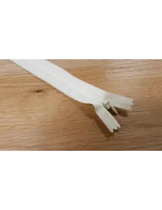 Fermeture invisible Prym Z41, ivoire, 22 cm | Zephyr Tissus 2