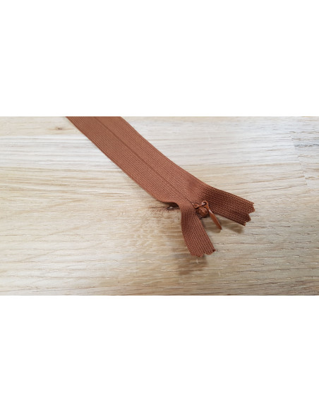 Fermeture Eclair Z41, Nylon invisible, marron moyen, 22cm