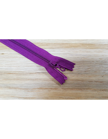 Fermeture Eclair Z51, Nylon, prunelle, 15cm