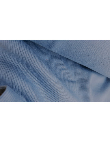 Bord cote tubulaire bleu ciel