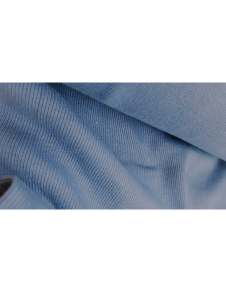 Bord cote tubulaire bleu ciel