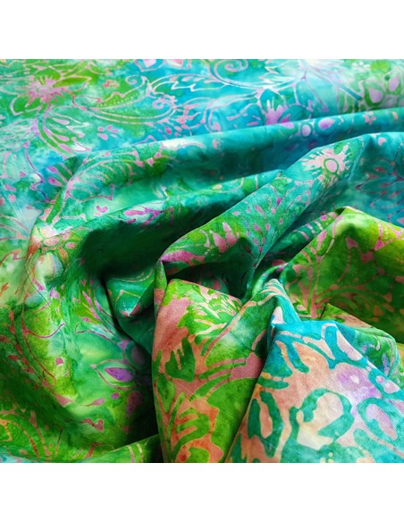 Tissu, Batik Fleuri, Rose et Vert, Laize 112 cm, 100% Coton