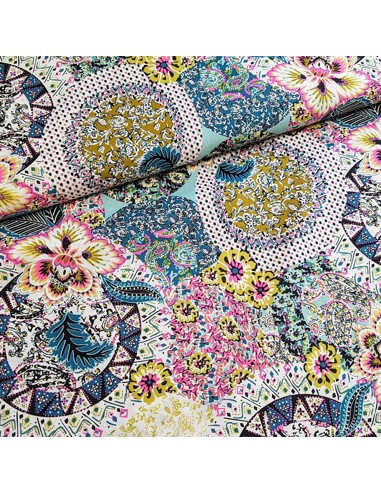 Tissu, Popeline de Coton Fleurie, Multicolore sur Fond Blanc, Laize 150 cm, 100% Coton 75g/m²
