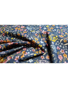 Popeline de coton, fleurs, rose sur fond bleu 2