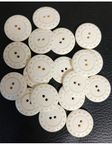 Bouton 4 trous, Ø 23 mm, beige