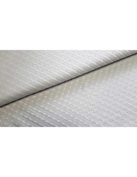 Broderie anglaise, blanc