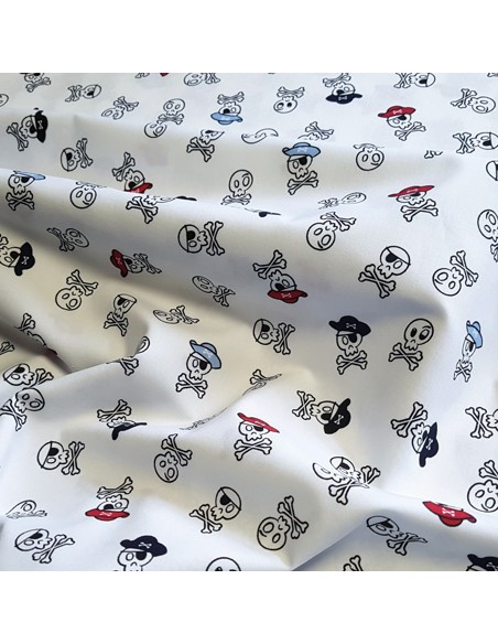 Tissu, Popeline de Coton Crânes de Pirates, Noir et Blanc, Laize 150 cm, 100% Coton
