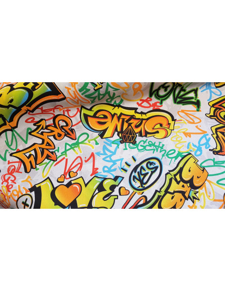 Demi-natté, graffiti